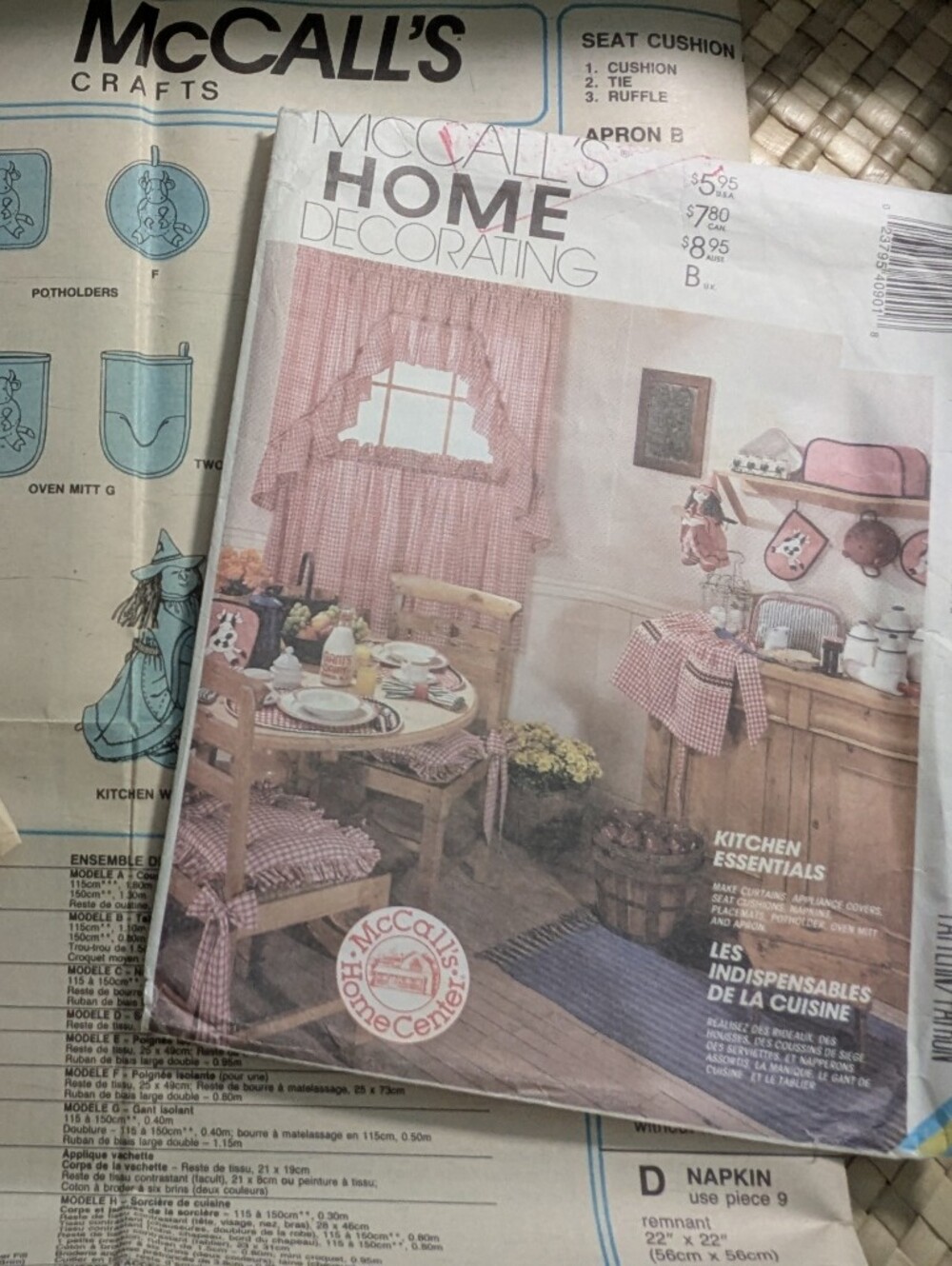 McCall's Home Decorating Pattern 4090 - Kitchen Essentials